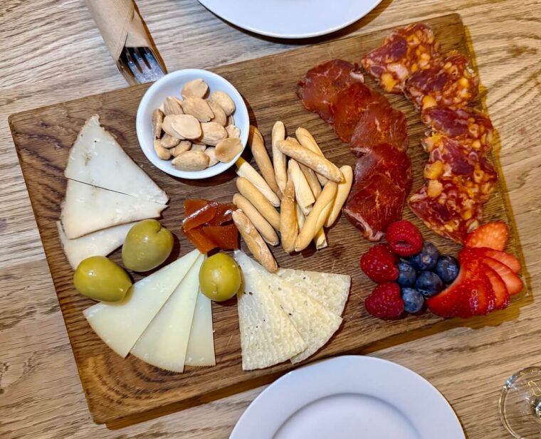 Mixed board