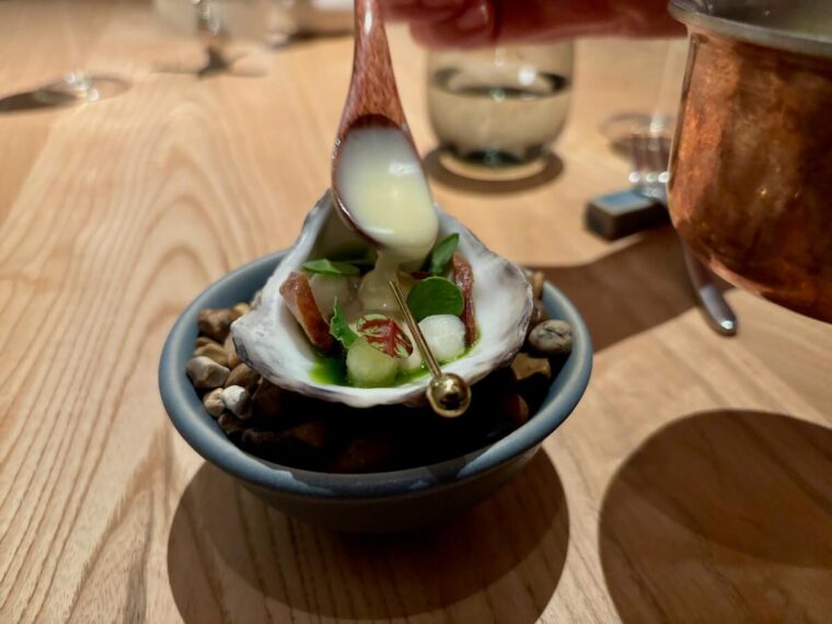 Restaurant Interlude oyster