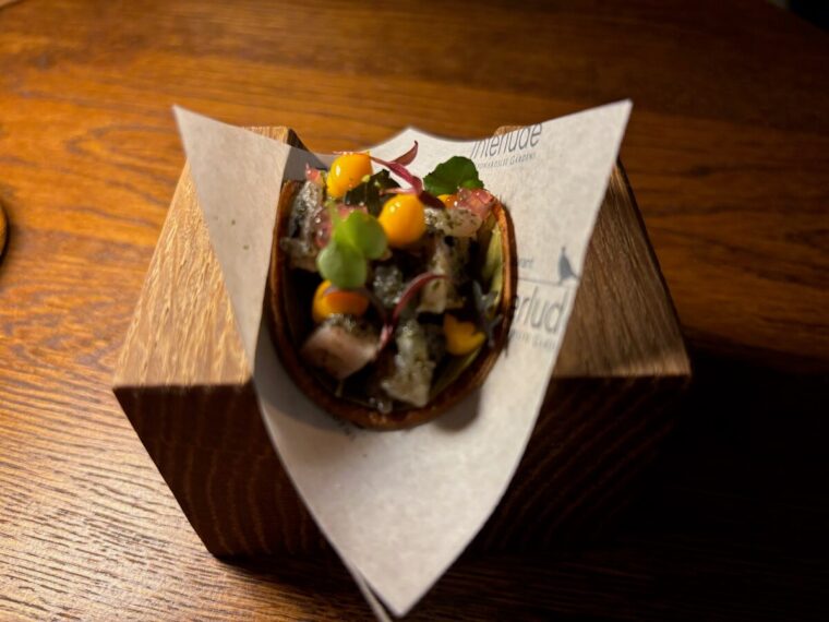 Restaurant Interlude snack
