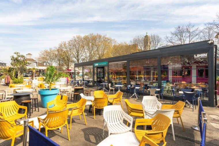 Outside seating at Limin restaurant Gabriel's Wharf