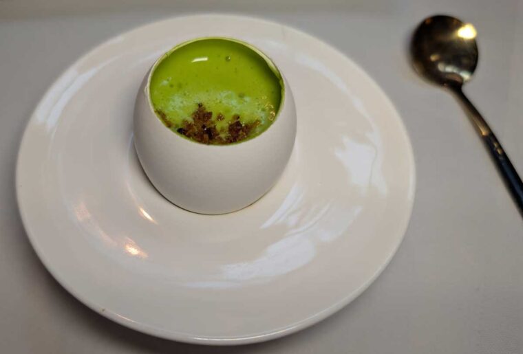 Marinated quail egg - Pied à Terre