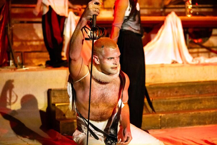 Simon Gleave's Mercutio - Romeo and Juliet – Wilton's Music Hall