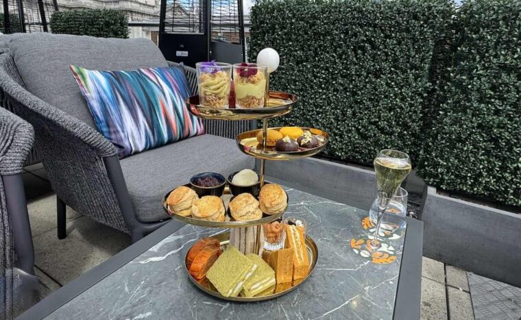 Afternoon Tea cake stand Sabine Rooftop
