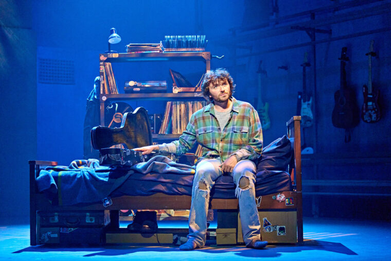 Adam Hunter - Sing Street, Lyric Hammersmith Theatre - copyriht Manuel Harlan