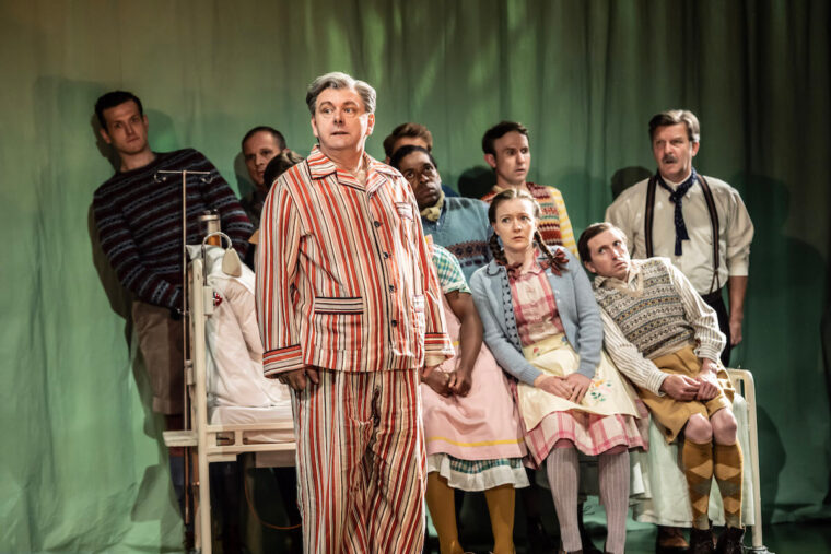 Michael Sheen (Aneurin Bevan) and the cast of Nye at the National Theatre. Photographer Johan Persson 51822