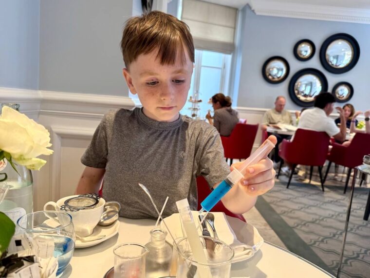 Science afternoon tea experiments at The Ampersand Hotel 