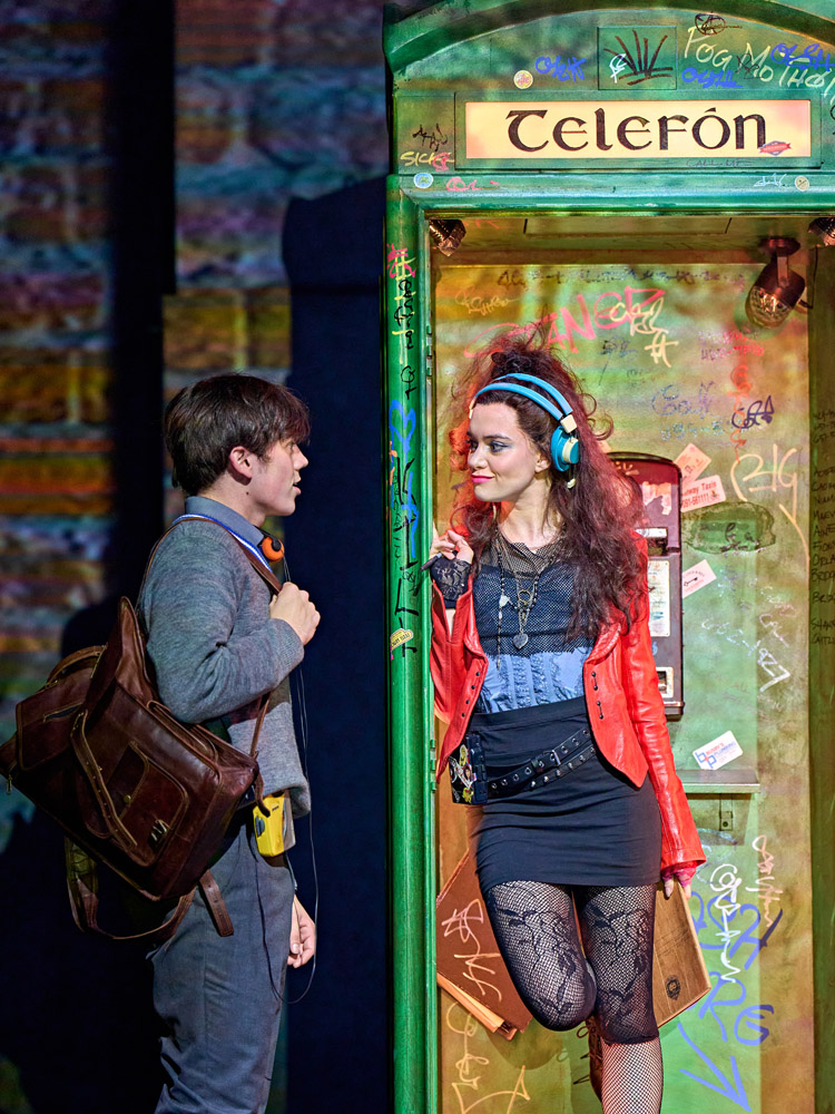 Sheridan Townsley and Grace Collender - Sing Street, Lyric Hammersmith Theatre - Manuel Harlan (c)