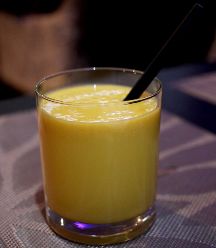Mango Lassi at Thecha, Lansbury Hotel