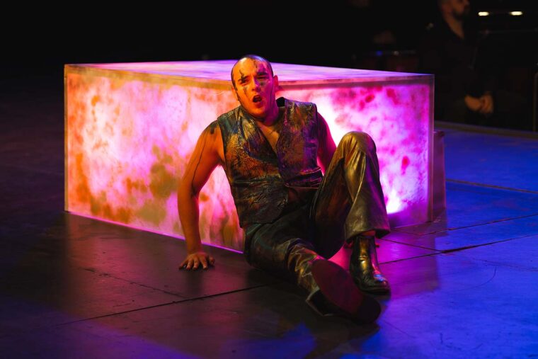 Michael Lafferty - Jupiter - Semele - Waterperry Opera at Opera Holland Park - Credit Jennifer Hawthorn