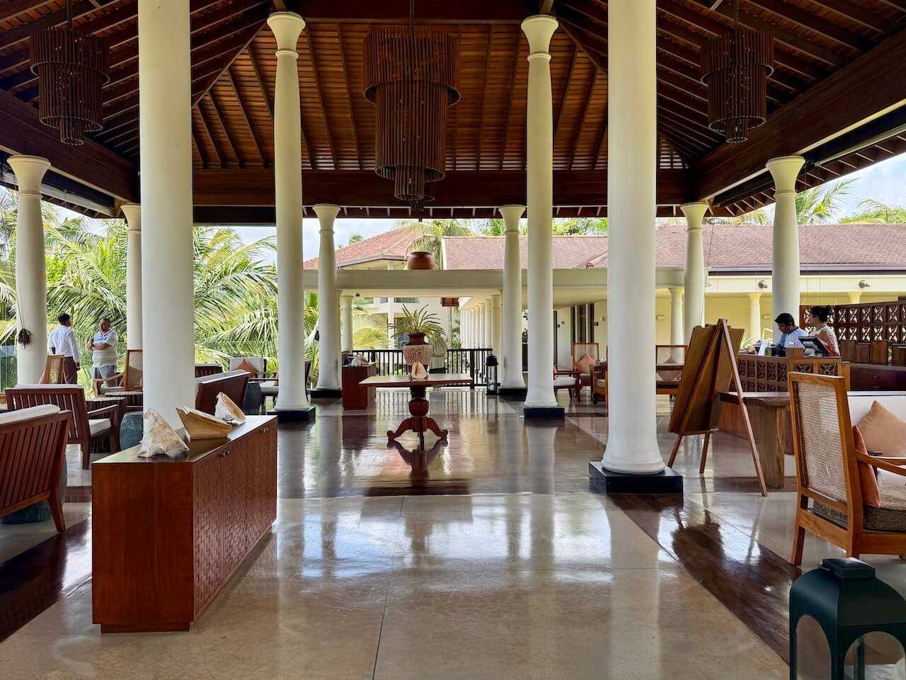 Anantara Peace Haven lobby
