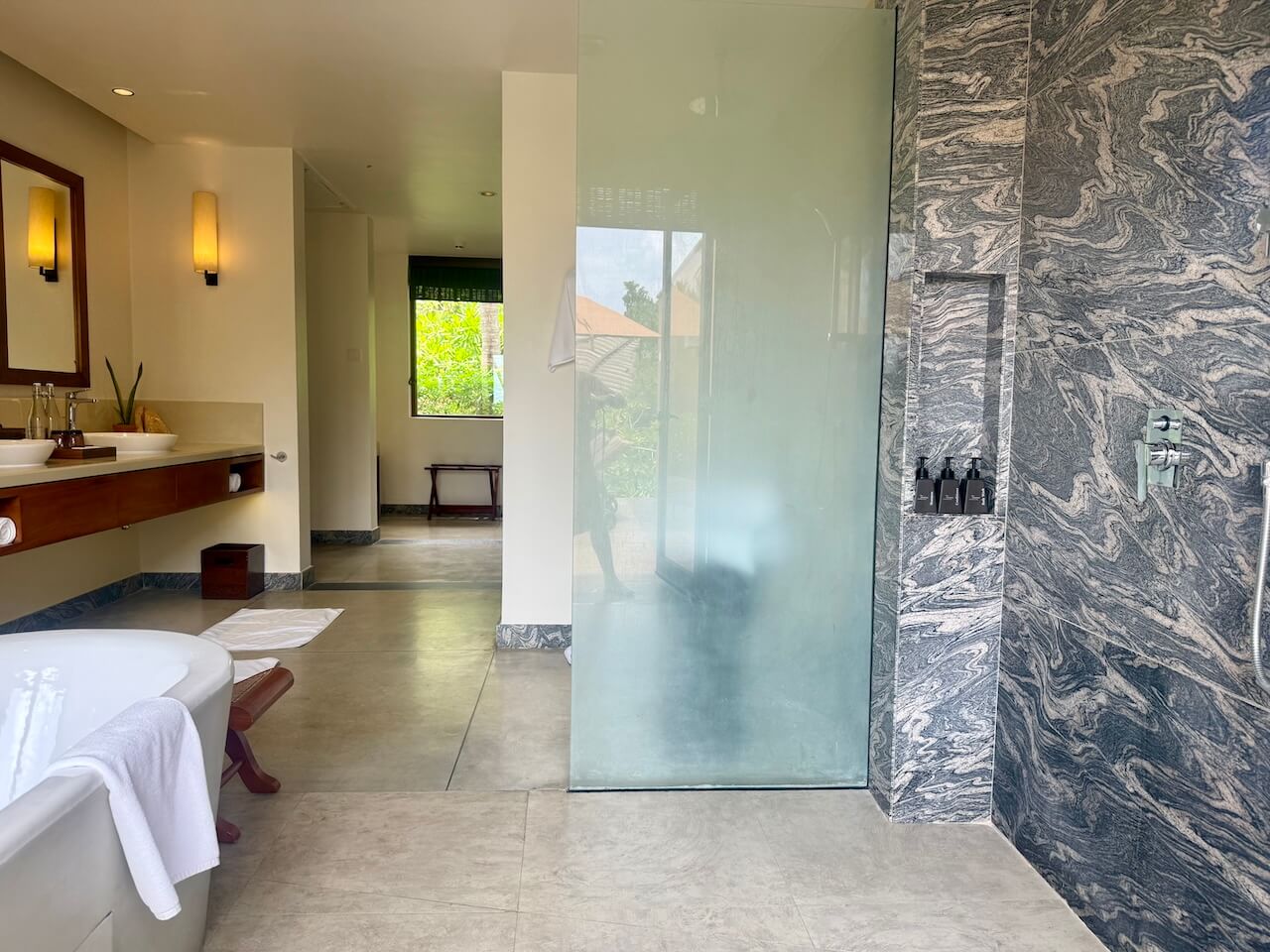 pool villa bathroom