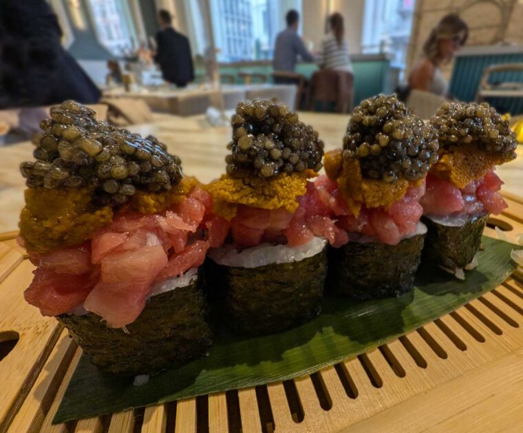 Chutoro Caviar Maki, Caviar House
