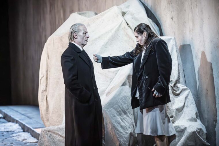 La boheme by Puccini at Glyndebourne, Autumn Season 2025.
Director Floris Visser, Revival Director Rachael Hewer.
Set Designer Dieweke van Reij.
Rodolfo - Andres Agudelo, Mimi - Aida Pacu, Marcello - Aksel Daveyan, Musetta - Camilla Harris.