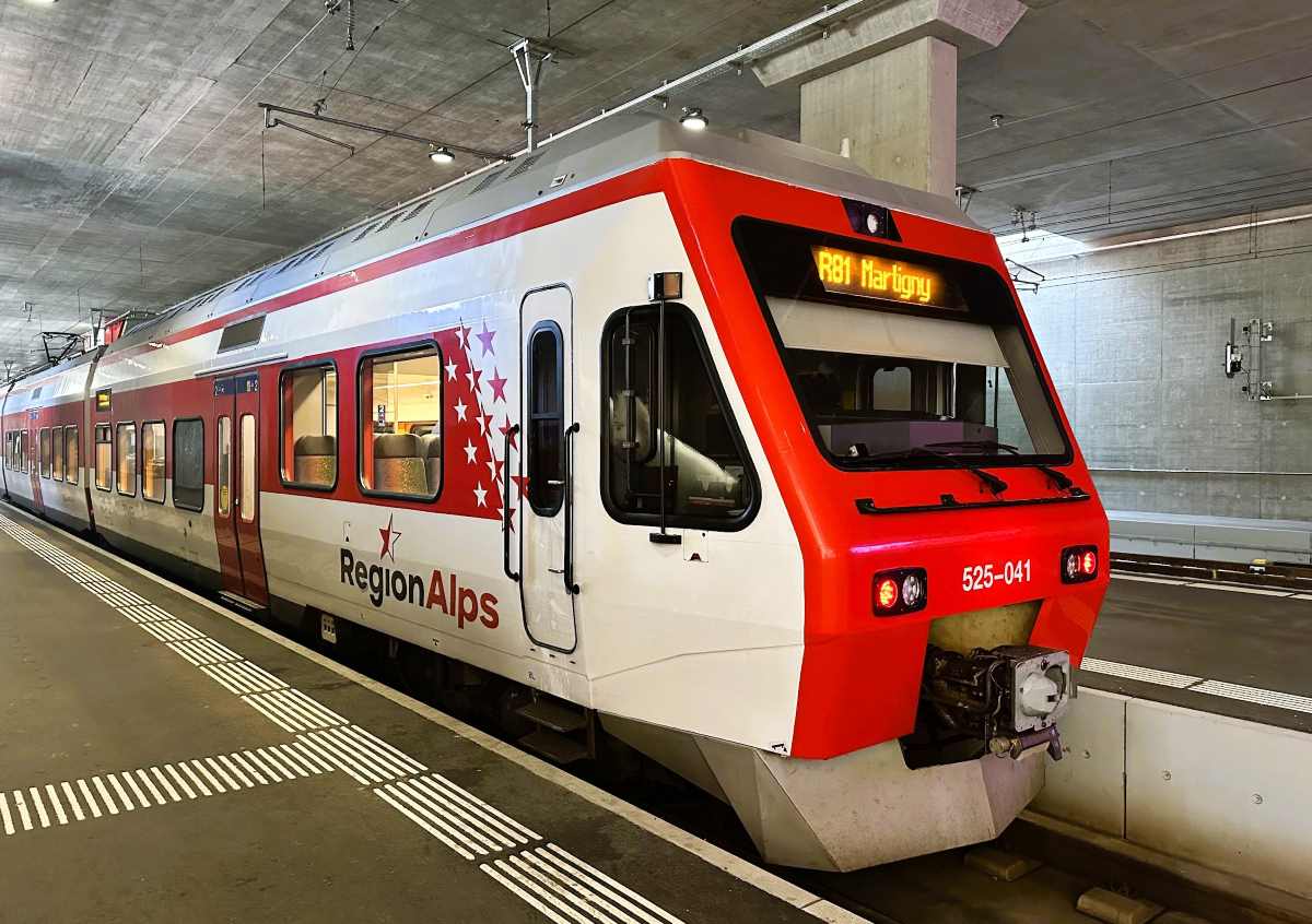 The Swiss Travel Pass enables free travel on local trains