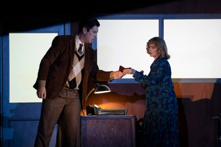 David (Edward Hawkins) and Cathy (Rachael Lloyd). The Railway Children, Glyndebourne Autumn Season 2025