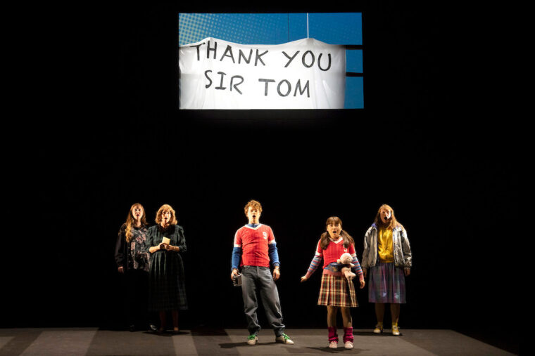 Yolanda (Bethany Horak-Hallet), Cathy (Rachael Lloyd), Peter (Matthew McKinney), Phyllis (Henna Mun) and Bobbie (Jessica Cale). The Railway Children, Glyndebourne Autumn Season 2025