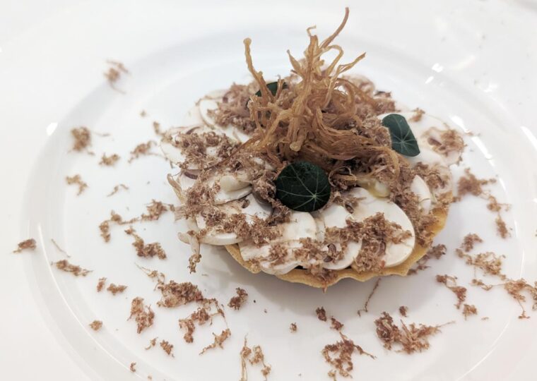 Mushroom tart at the Lansdowne Club