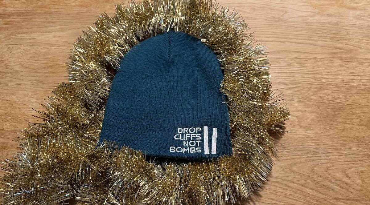Planks beanie hat