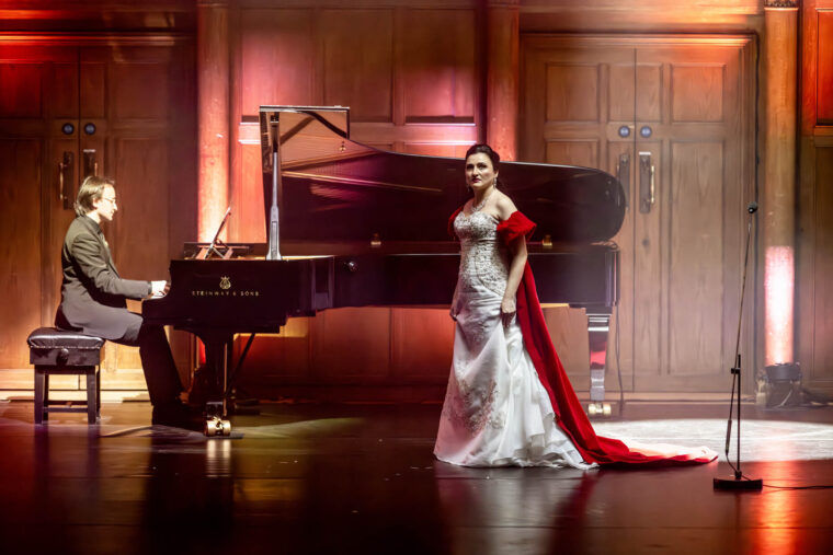 Ballet Nights New Year's Day Concert. Soprano Gulshan Akin with Viktor Erik Emanuel on piano