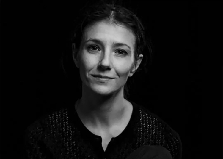 Portrait of international ballet star Alina Cojocaru