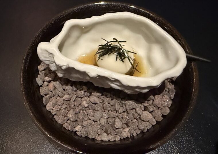 Oyster ice cream pearl High Restaurant
