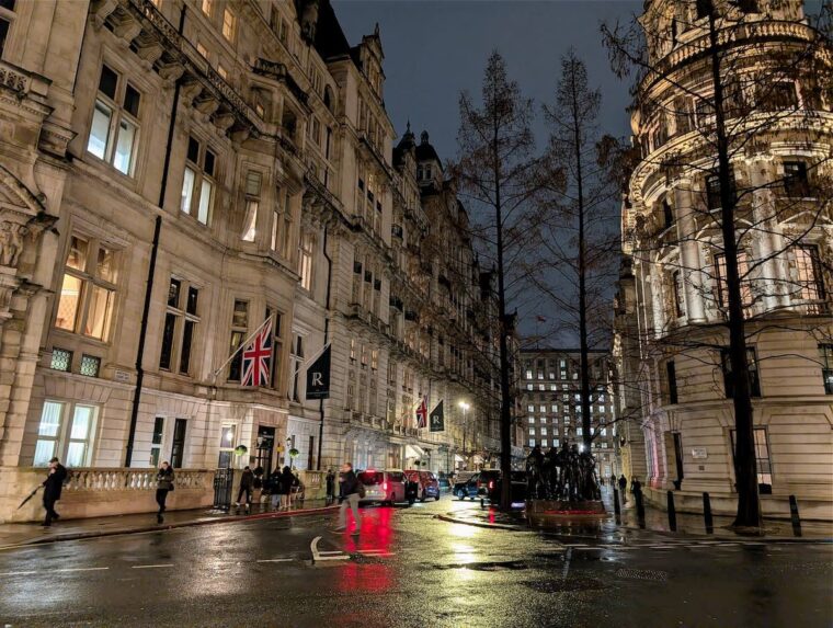 Royal Horseguards Hotel Green Parlour exterior