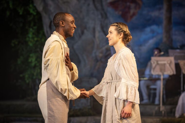 Innocent Masuku as Urimaco and Rowan Pierce as Melanto - Ulisse, Garsington Opera