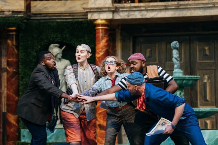 Adrian Richards as Bottom, Em Prendergast as Snout, Victoria Moseley as Quince, Jamal Franklin as Snug, and Gareth Kennerley as Flute in A Midsumme Night's Dream at Shakespeare's Globe. Credit: Helen Murray
