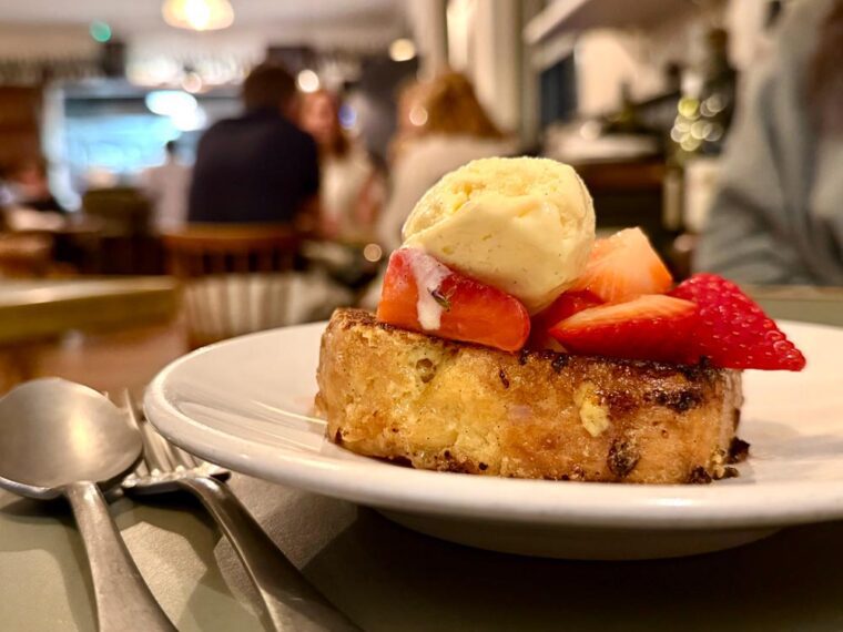Duchy, Shoreditch restaurant, dessert of strawberries, brioche and vanilla ice cream