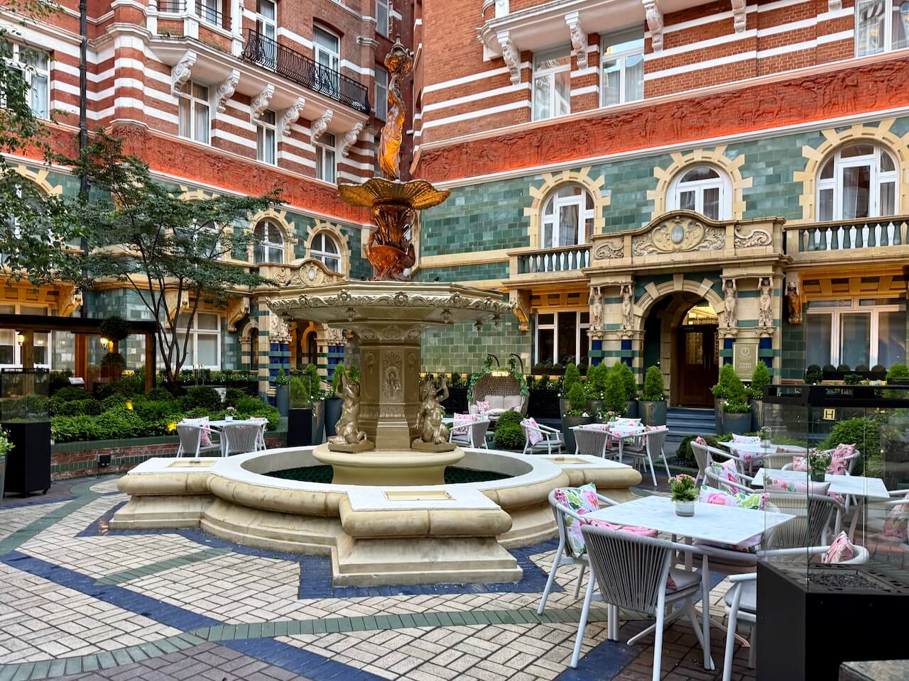 Courtyard fountain St. James' Court, A Taj Hotel