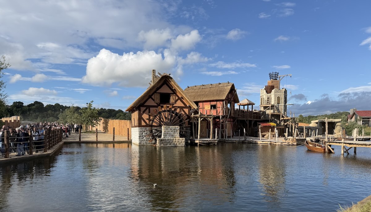 Kynren - The Storied Lands, The Legend of the Wear lakeside stage