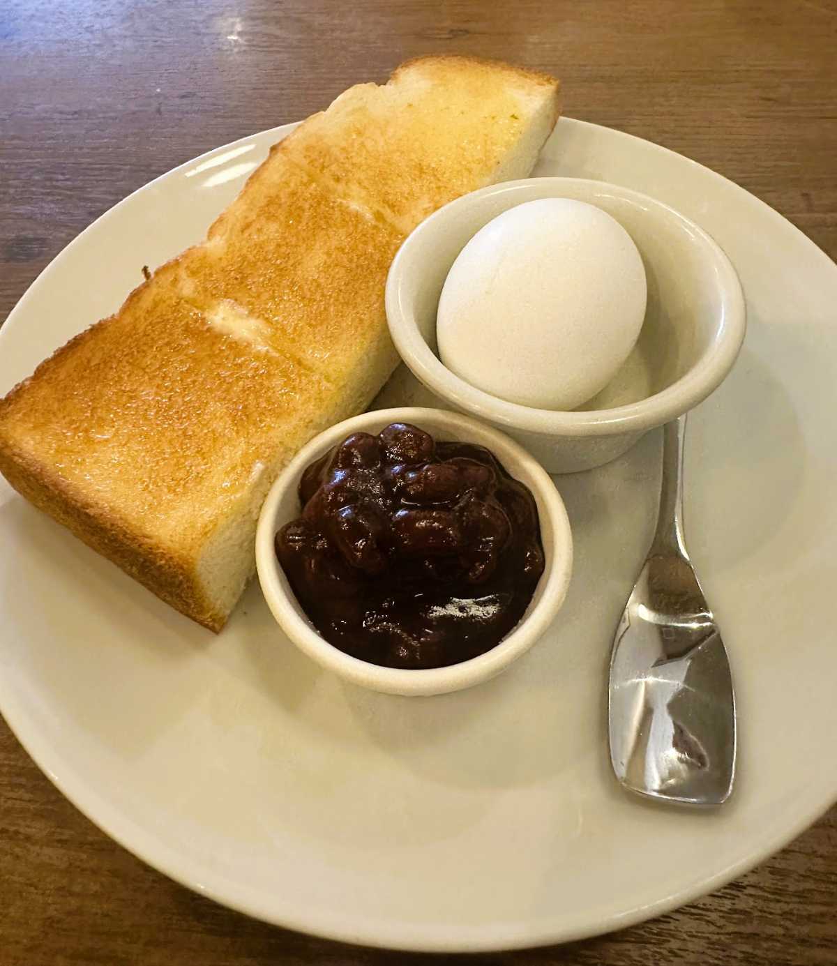 Ogura toast with boiled egg and red beans at Matsuba in Nagoya