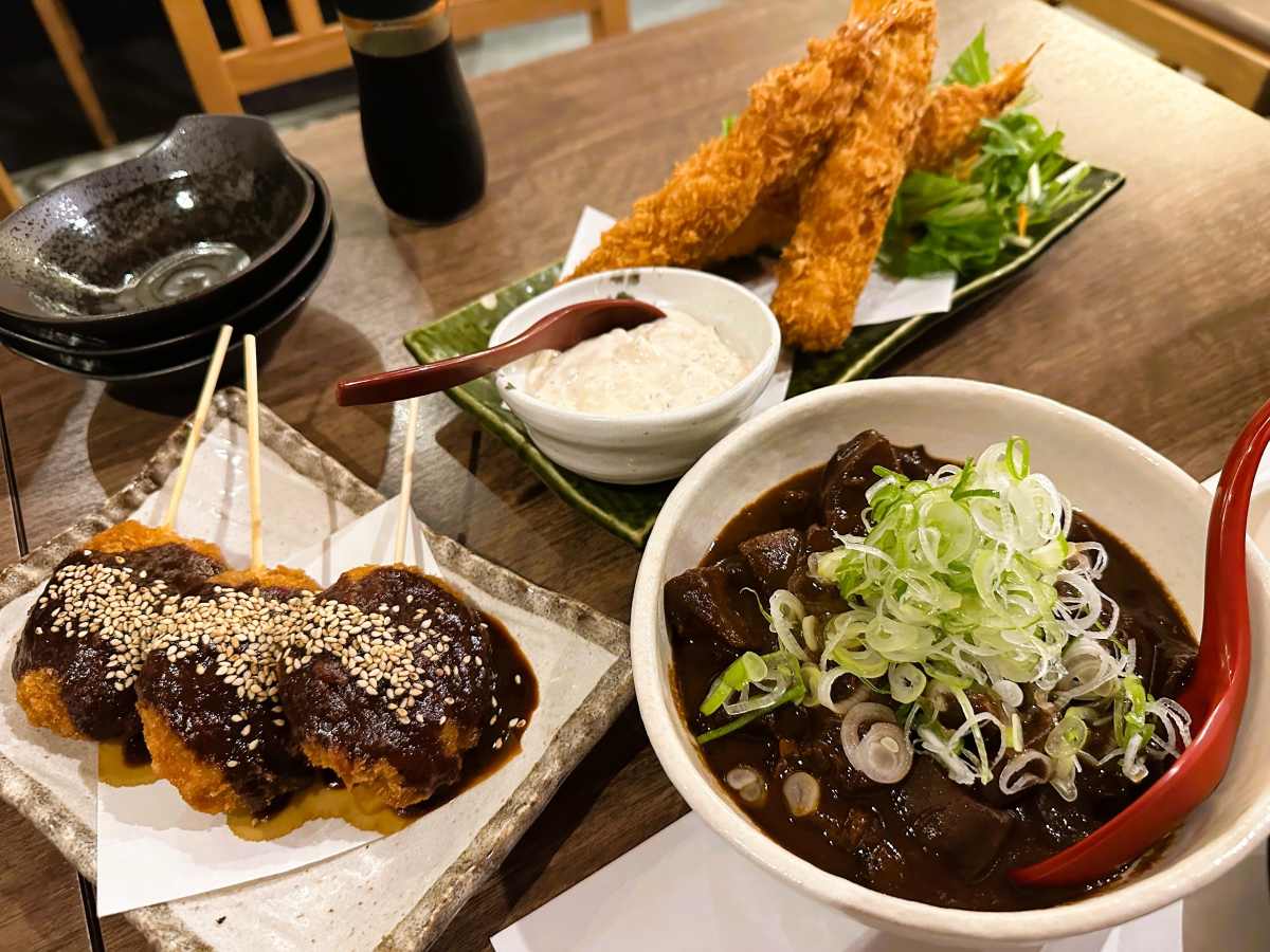 Nagoya sake bar crawl snacks