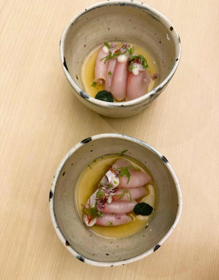Roketsu yellowtail with yuzu