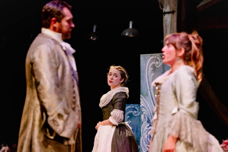 Lucy_J_Toms-MarriageofFigaro-0055