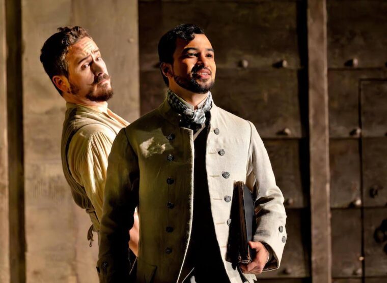 Pedrillo (Thomas Cilluffo) and Belmonte (Anthony León). Die Entführung aus dem Serail, Glyndebourne