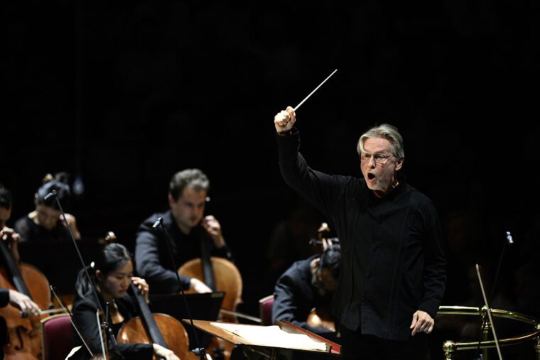 20th Century Classics - Esa Pekka Salonen conducts musicians from the RAM and Julliard