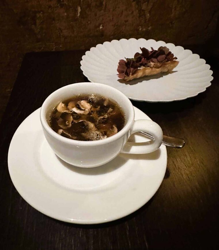 Tresind mushroom chai, king oyster mushroom, za'atar cannolo