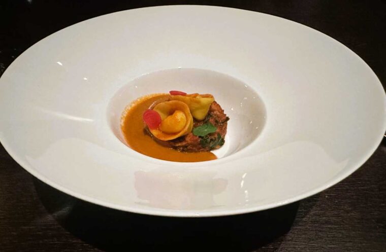 Tresind tortellini, gorgonzola doce, smoked chicken makhani, chili jam