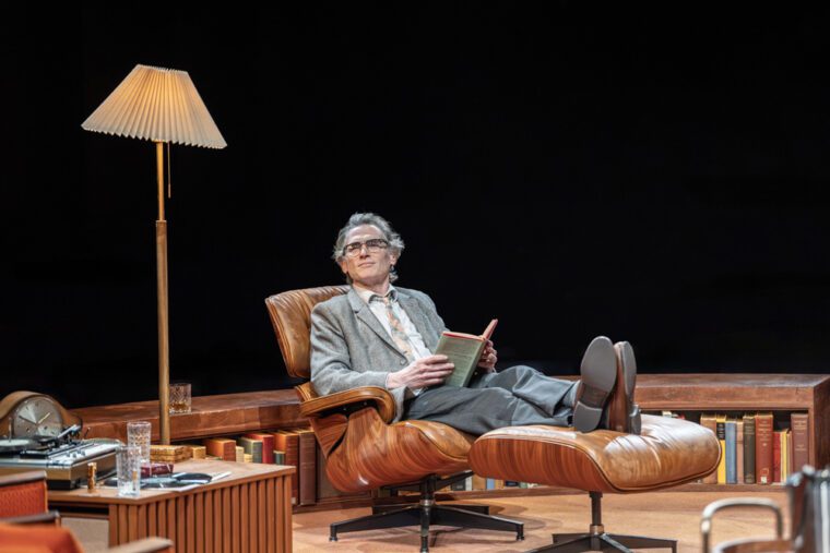 Billy Crudup (George) in Who's Afraid of Virginia Woolf - sohoplace - Credit Johan Persson