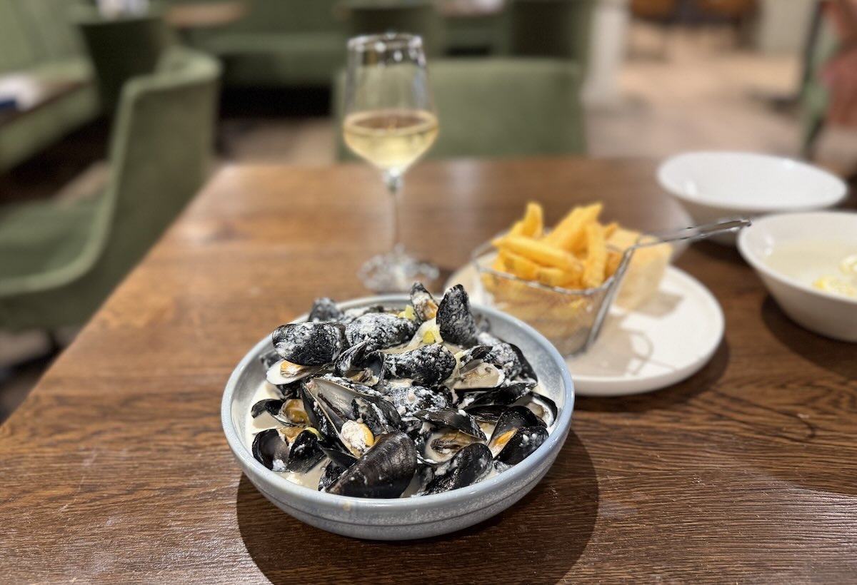 Cornish mussels main course Tregarthen's Hotel