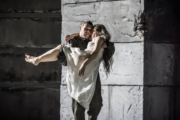 PARSIFAL AND KUNDRY-Parsifal ROH PROD-04125