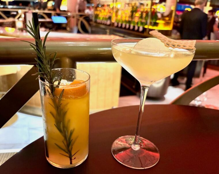 QUAGLINOS COCKTAILS