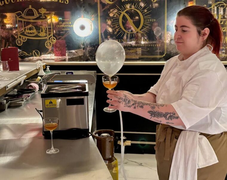QUAGLINOS HELIUM DESSERT