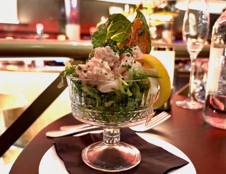 QUAGLINOS PRAWN COCKTAIL