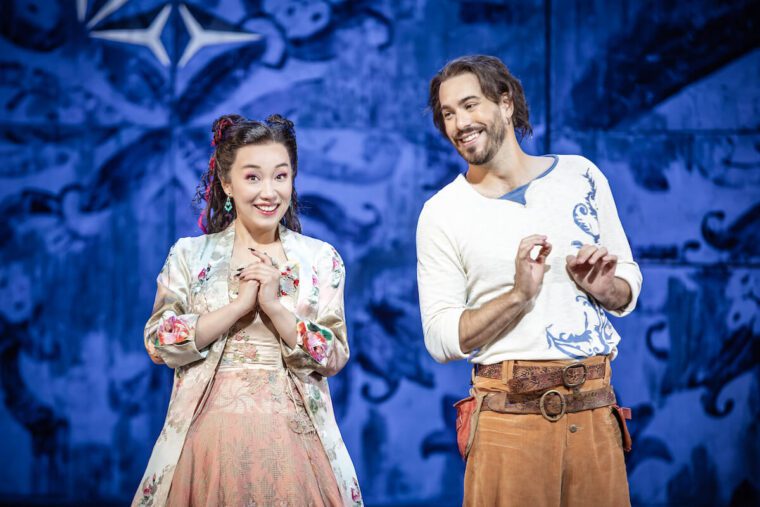Rosina (Hongni Wu) and Figaro (Lluís Calvet i Pey). The Barber of Seville, Glyndebourne Autumn Season 2026